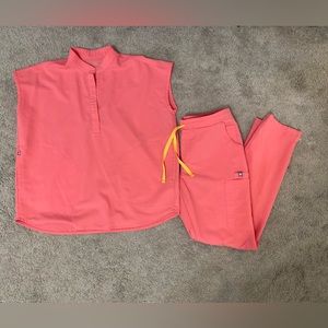 Figs Rafaela top and yoga scrub bottom. Size small